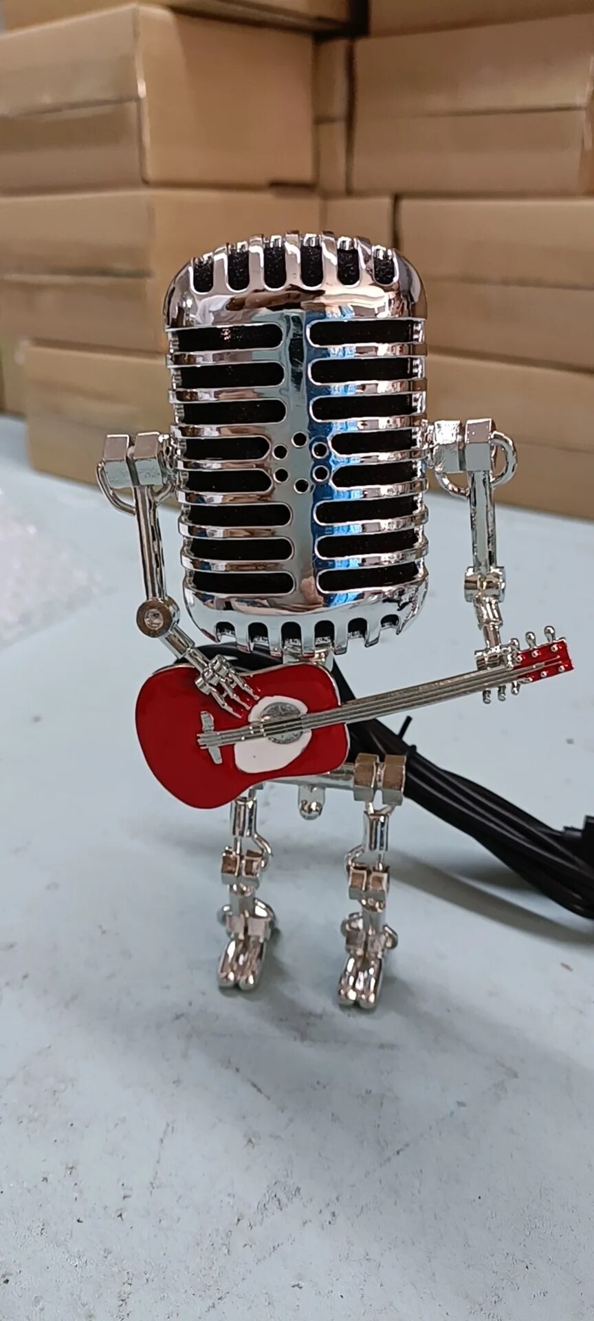 Gitaarlamp - Robotlamp met Gitaar