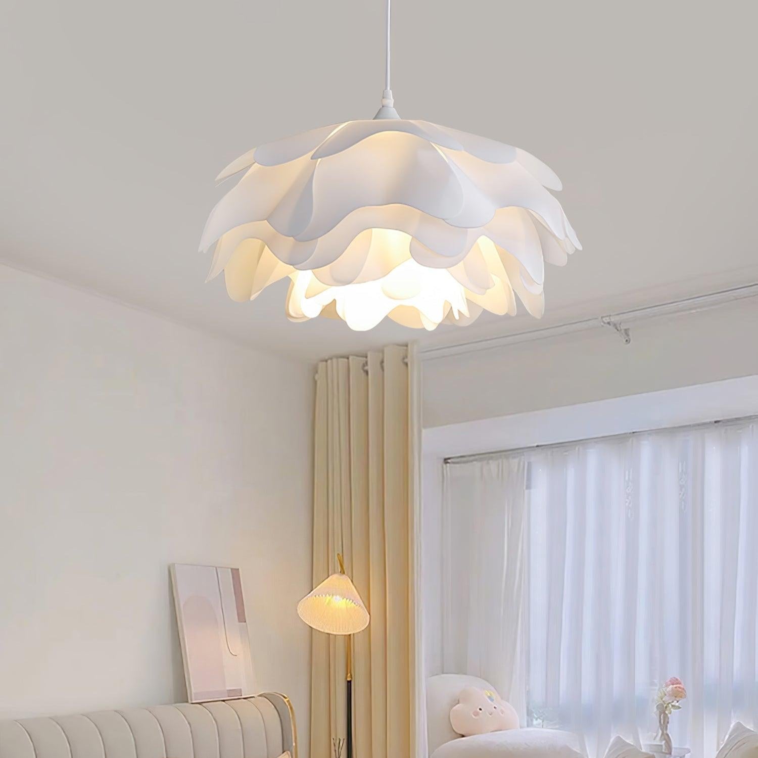 Witte Hanglamp in Bloemvorm
