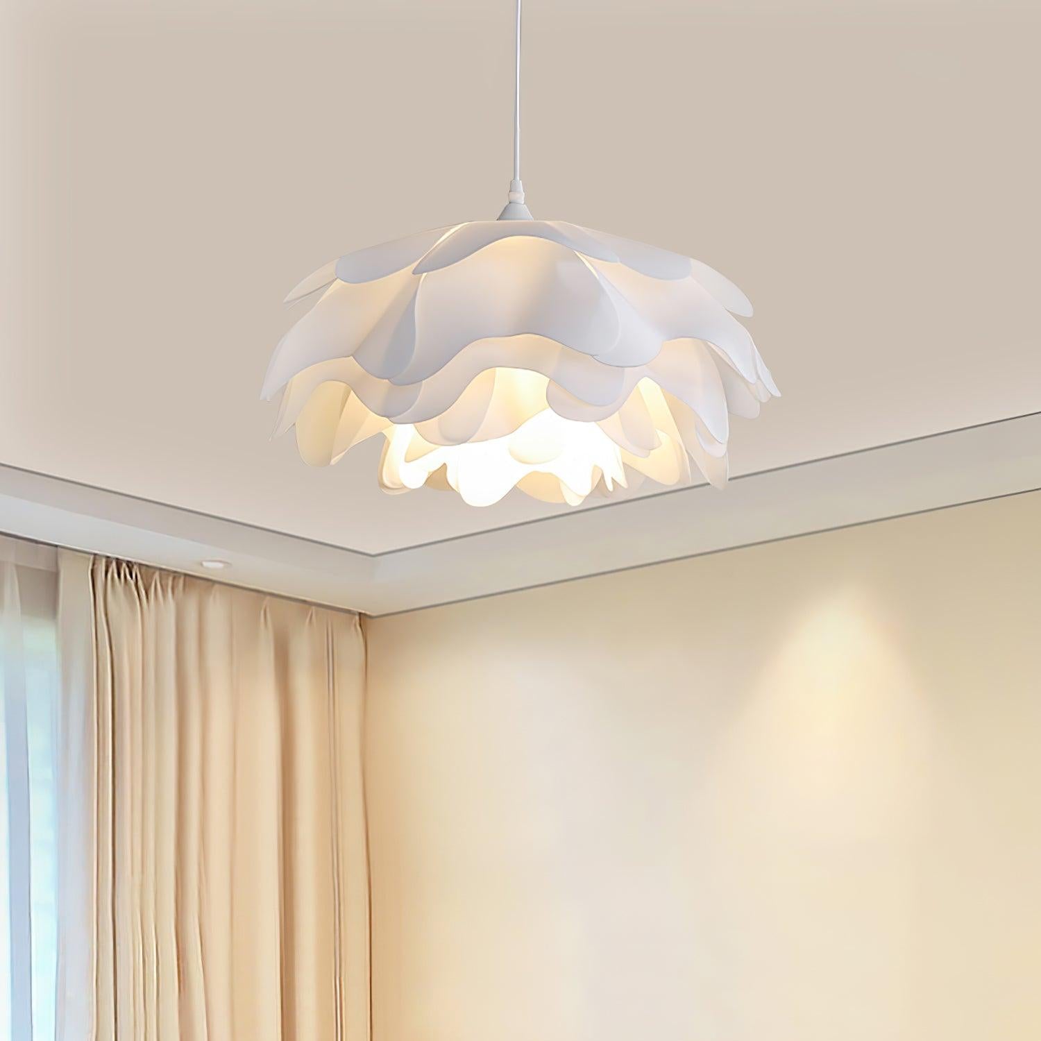 Witte Hanglamp in Bloemvorm