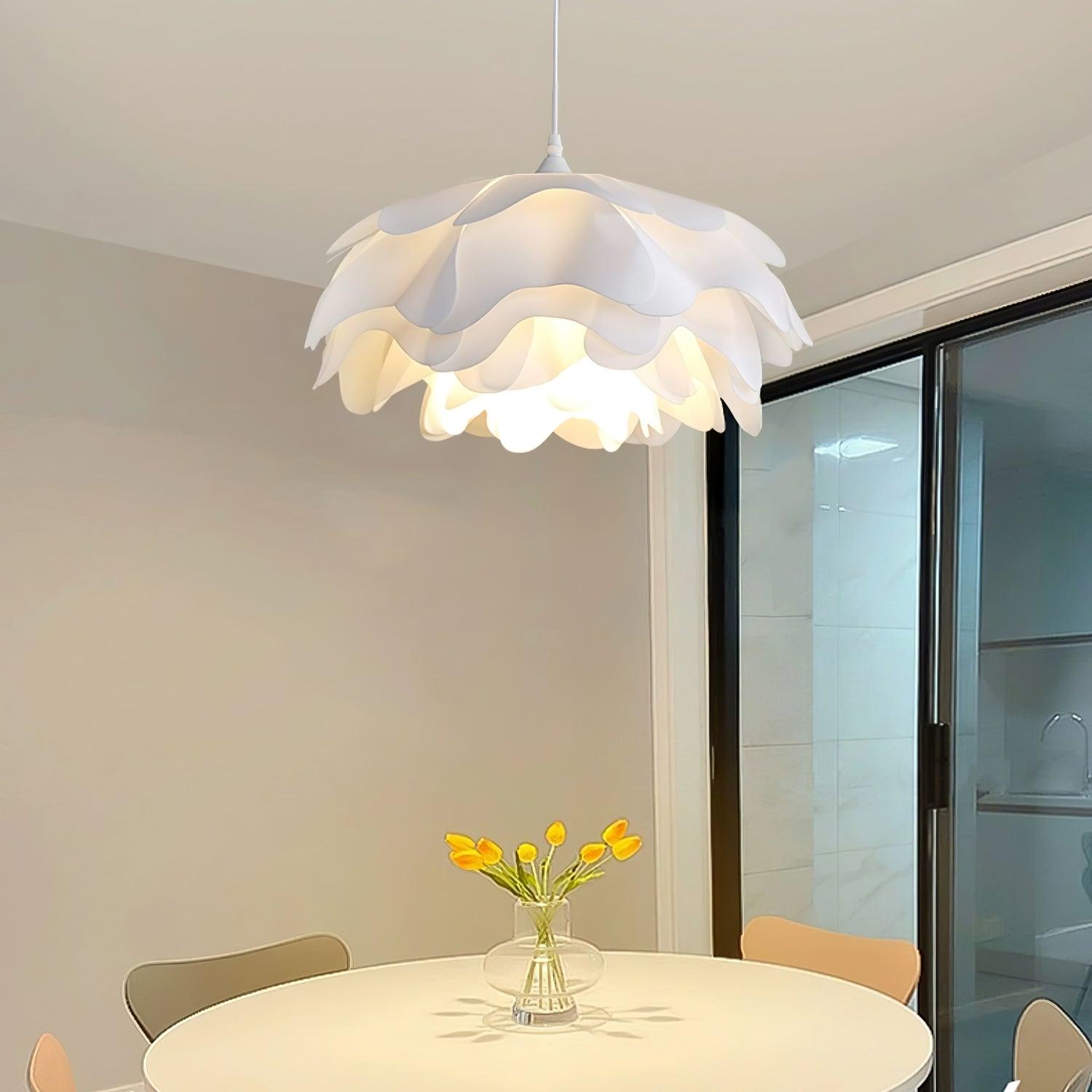 Witte Hanglamp in Bloemvorm