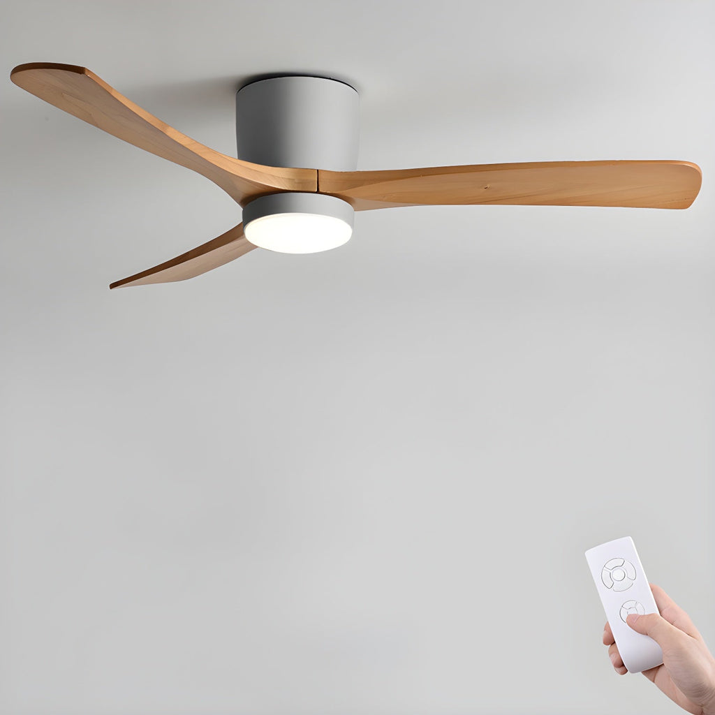 Houten plafondventilator met licht