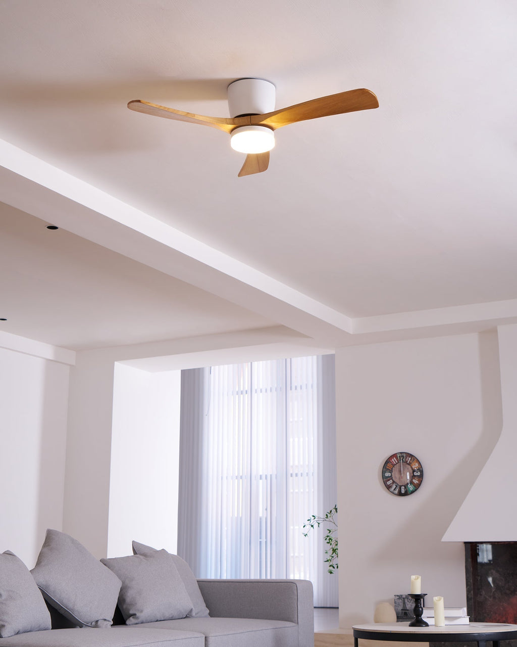 Houten plafondventilator met licht