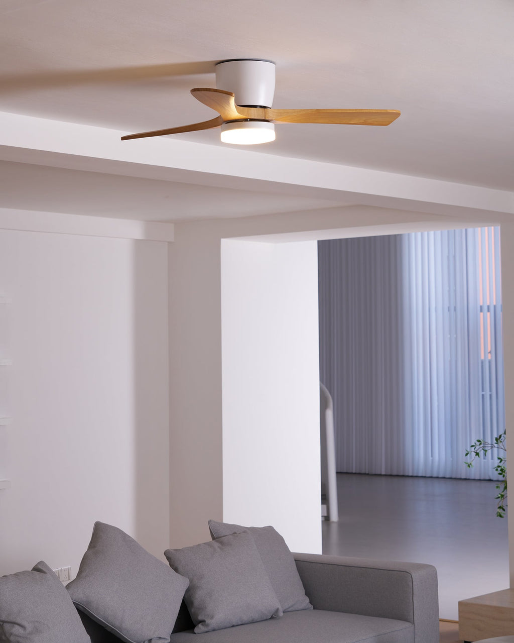 Houten plafondventilator met licht
