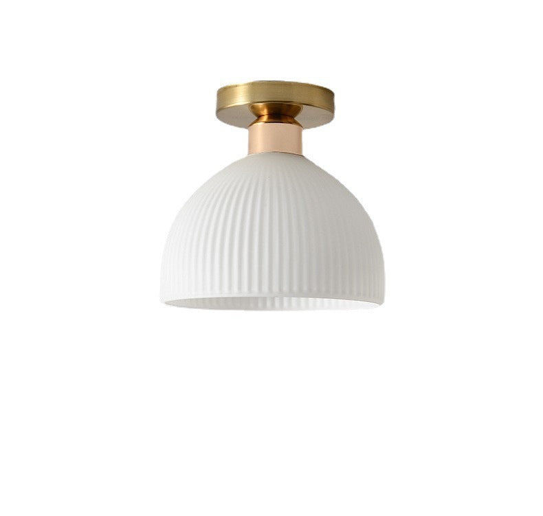 Moderne plafondlamp van melkachtig glas