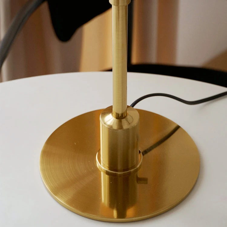 Deense Designer Tafel Lamp