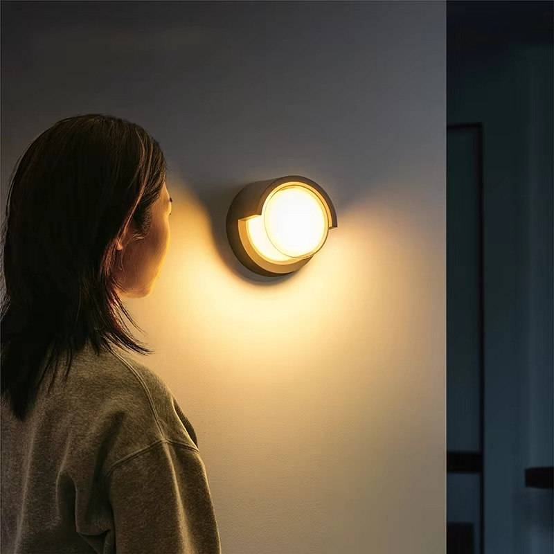 Lucy | Bewegingssensor Buitenwandlamp