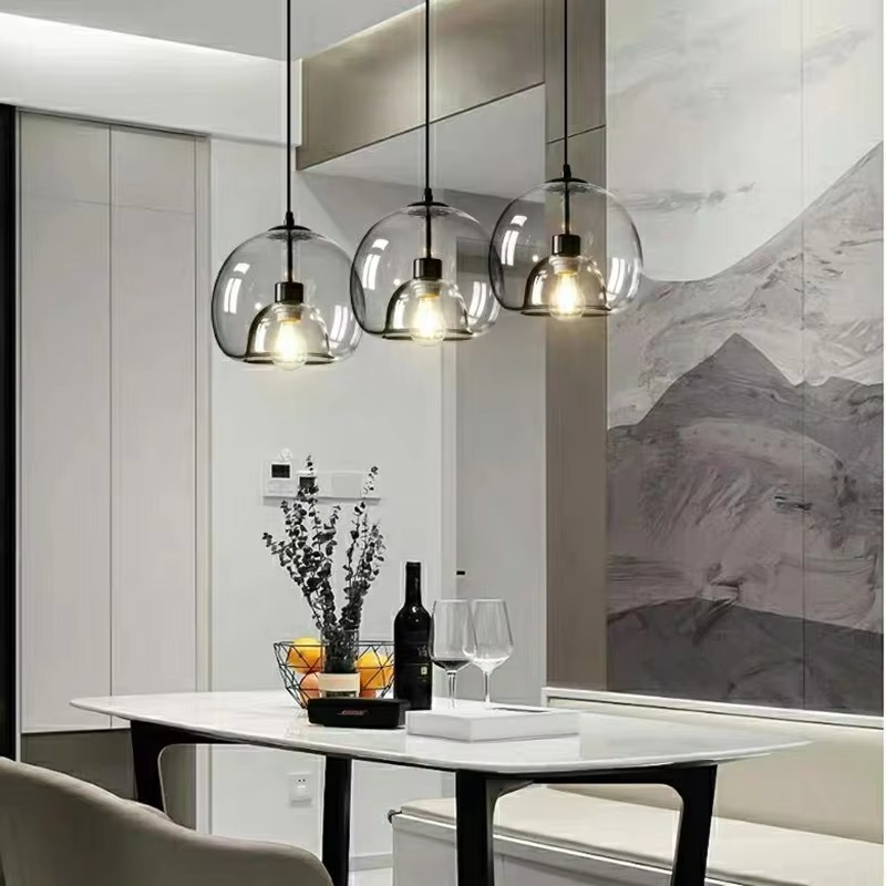 Plafondlamp van mondgeblazen glas