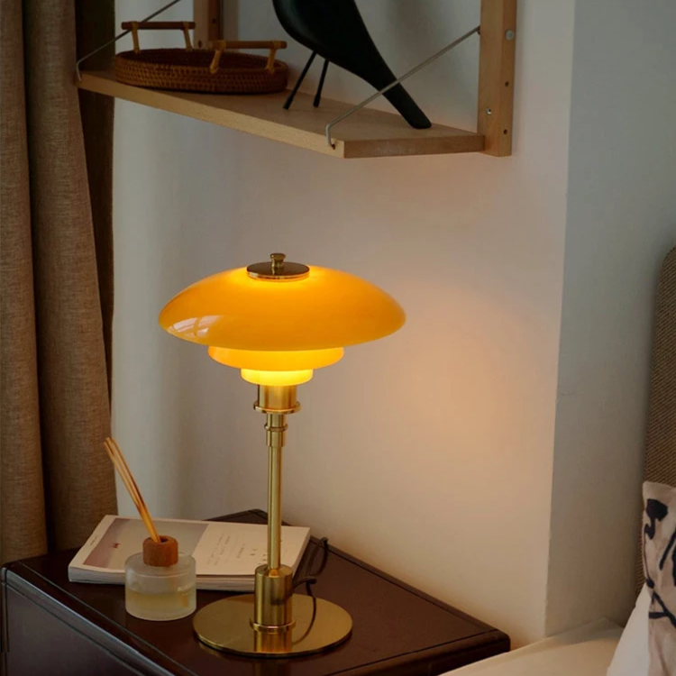 Deense Designer Tafel Lamp