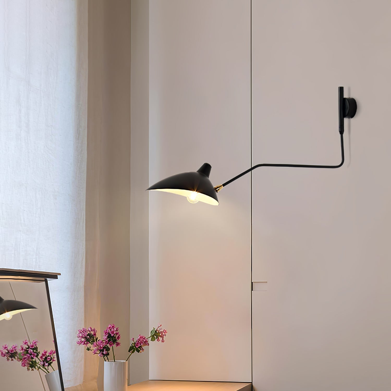 Serge Mouille Wandlamp