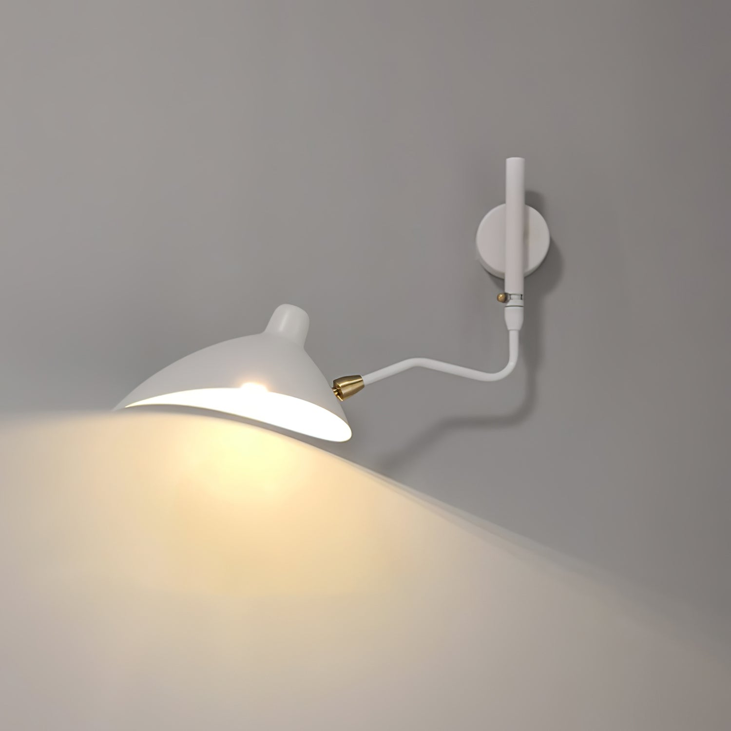 Serge Mouille Wandlamp