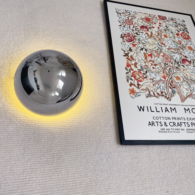 Bauhaus Wandlamp in middeleeuwse stijl
