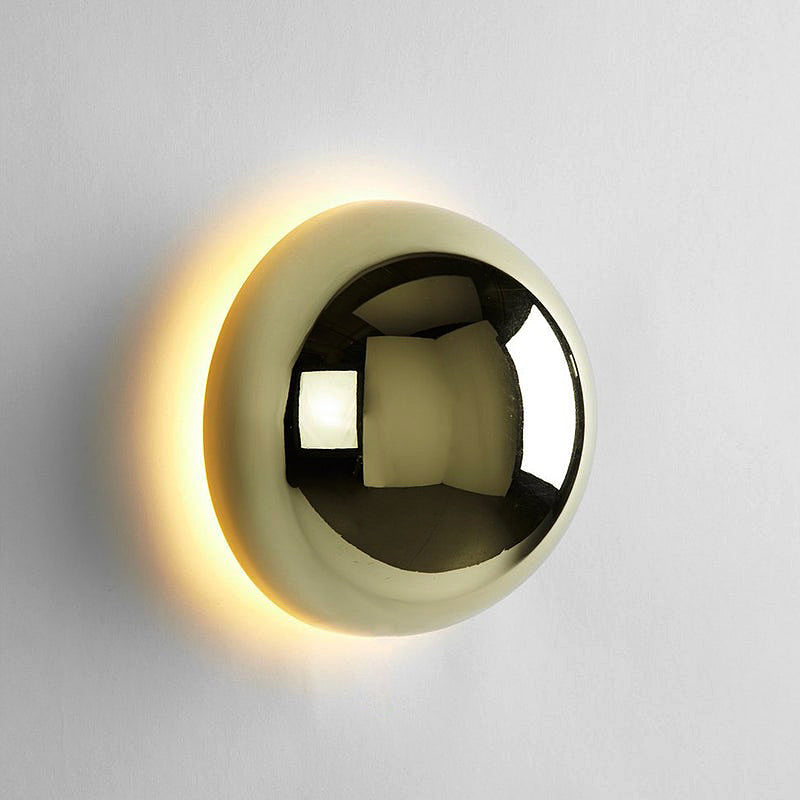 Bauhaus Wandlamp in middeleeuwse stijl