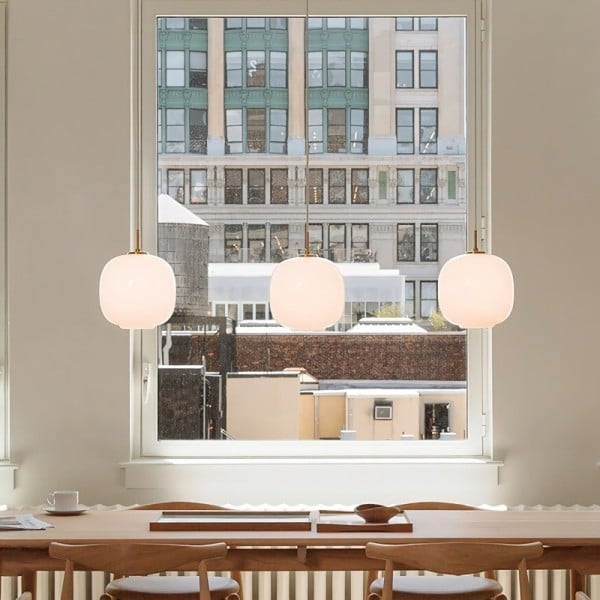 Moderne Scandinavische Opalglas Hanglamp met Radius