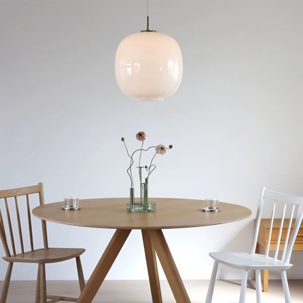 Moderne Scandinavische Opalglas Hanglamp met Radius