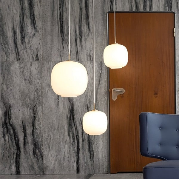 Moderne Scandinavische Opalglas Hanglamp met Radius