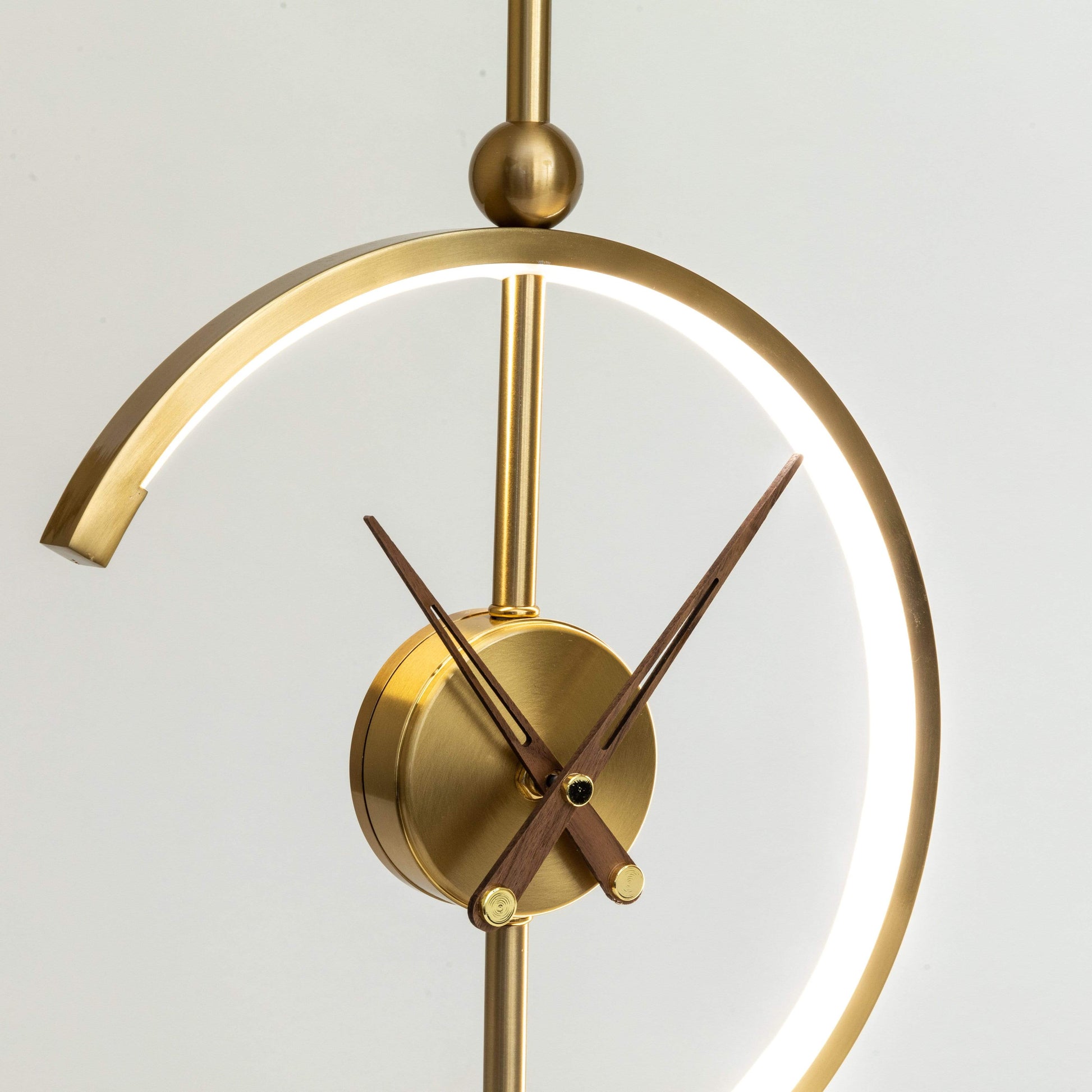 NagoyaLight | Luxe Lamp Klok met Oplader